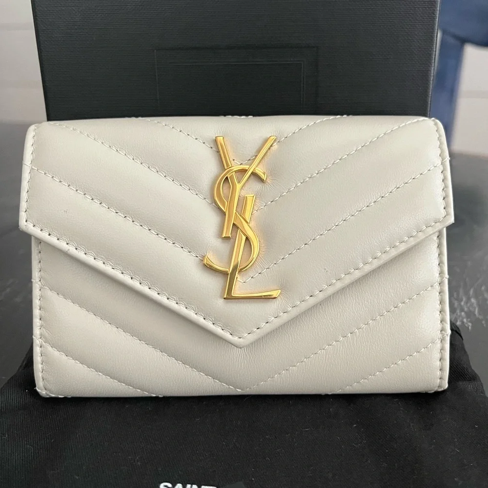 Saint Laurent Quilted Leather Card Holder Wallet - Picture 7 of 16